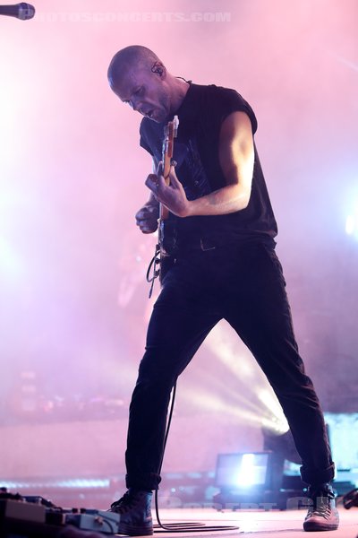 M83 - 2023-08-17 - SAINT MALO - Fort de St Pere - Anthony Gonzalez